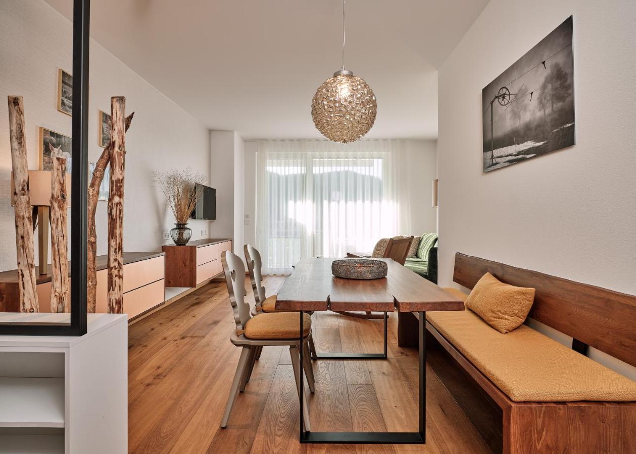 Waldfunkeln Lodge ฮินเทอร์ซาร์เทน ภายนอก รูปภาพ