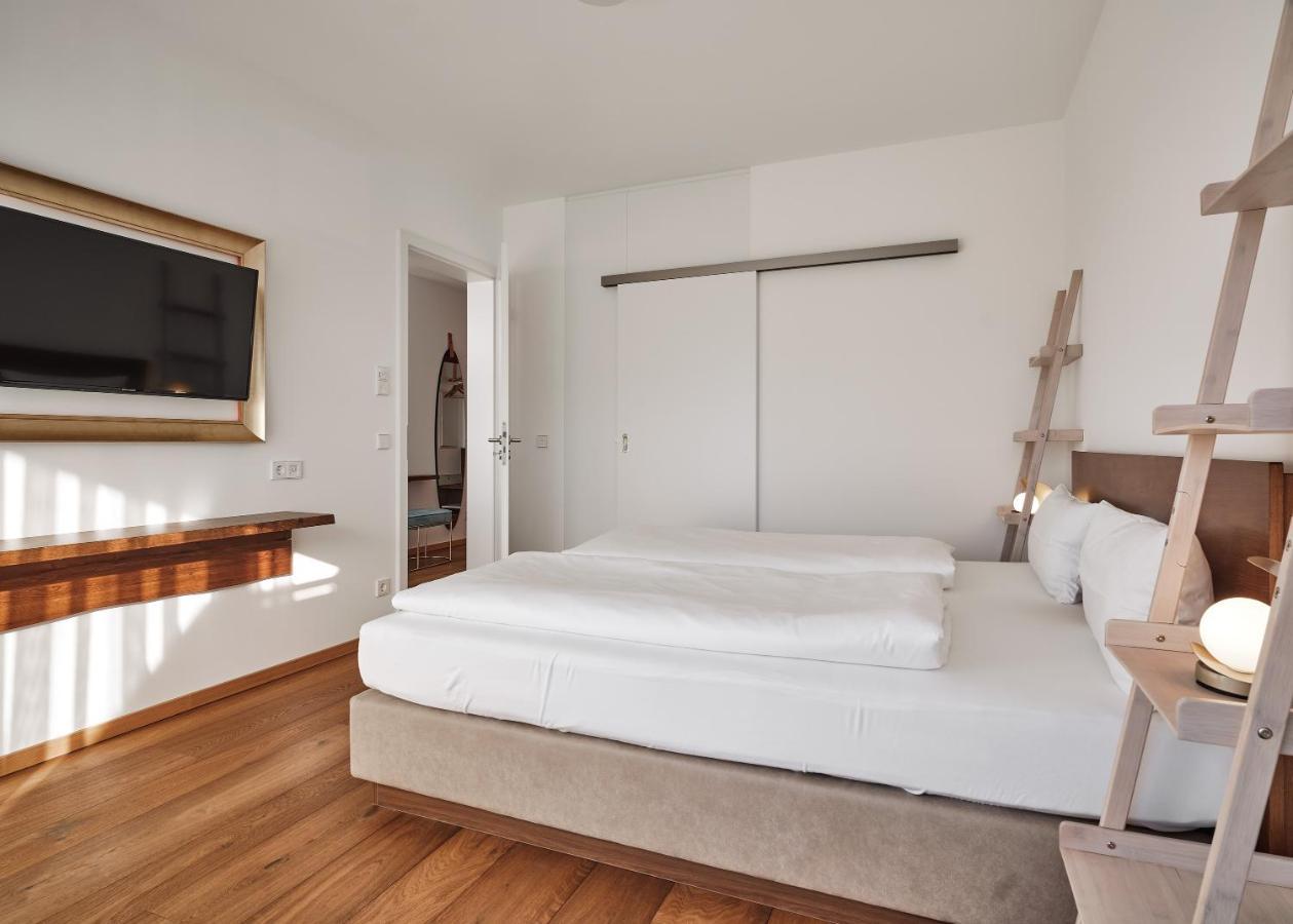 Waldfunkeln Lodge ฮินเทอร์ซาร์เทน ภายนอก รูปภาพ