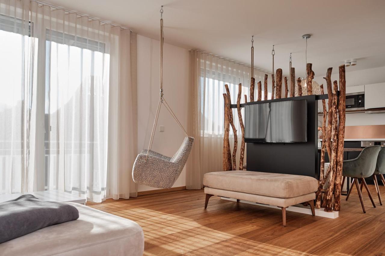 Waldfunkeln Lodge ฮินเทอร์ซาร์เทน ภายนอก รูปภาพ