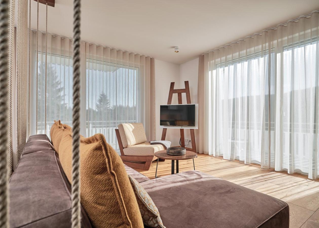Waldfunkeln Lodge ฮินเทอร์ซาร์เทน ภายนอก รูปภาพ